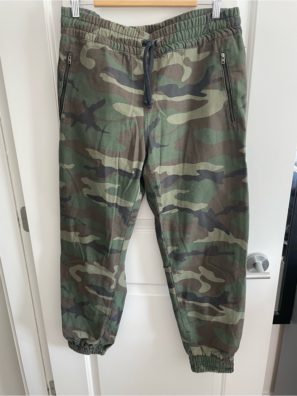 TNA Camo Drawstring Joggers - Green/Brown